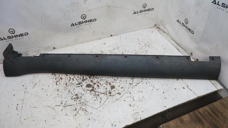 2014-2019 Kia Soul Left Driver Side Rocker Skirt Panel Molding 87751-B2000 OEM0