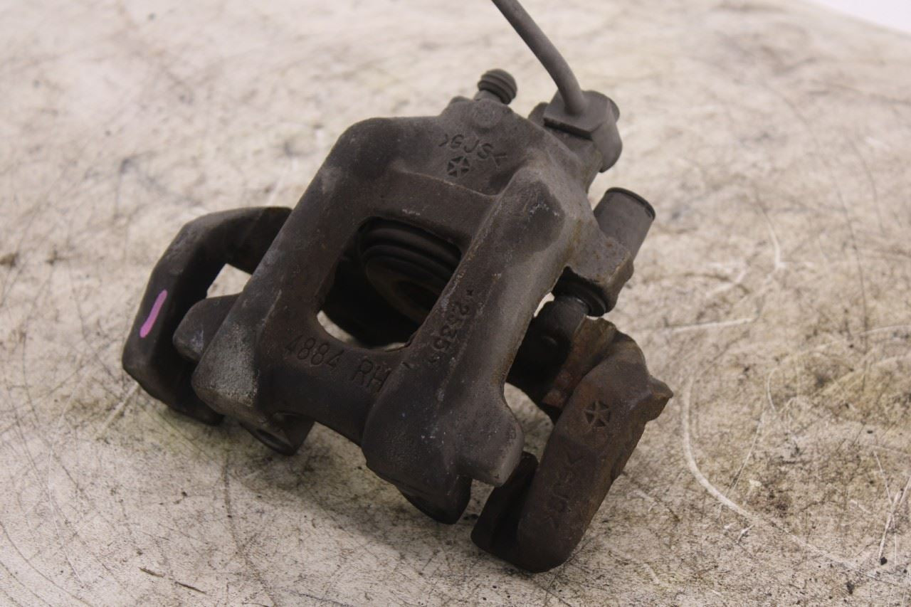 2011-2020 Dodge Durango SXT Rear Right Side Disc Brake Caliper 68052376AA OEM6