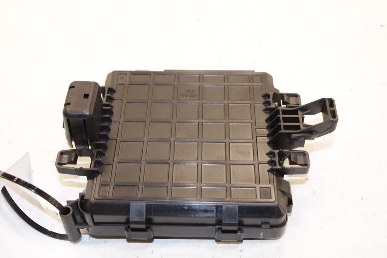 2024-2025 Mazda CX-30 2.5 S Rear Electric Power Supply Control Module VC85-675Z0 - Alshned Auto Parts