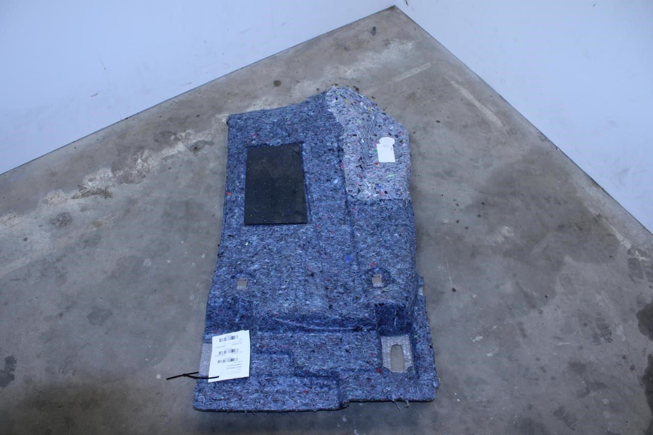 18-24 GMC Terrain Denali Front Left Floor Interior Carpet Cover Mat 84618500 OEM - Alshned Auto Parts