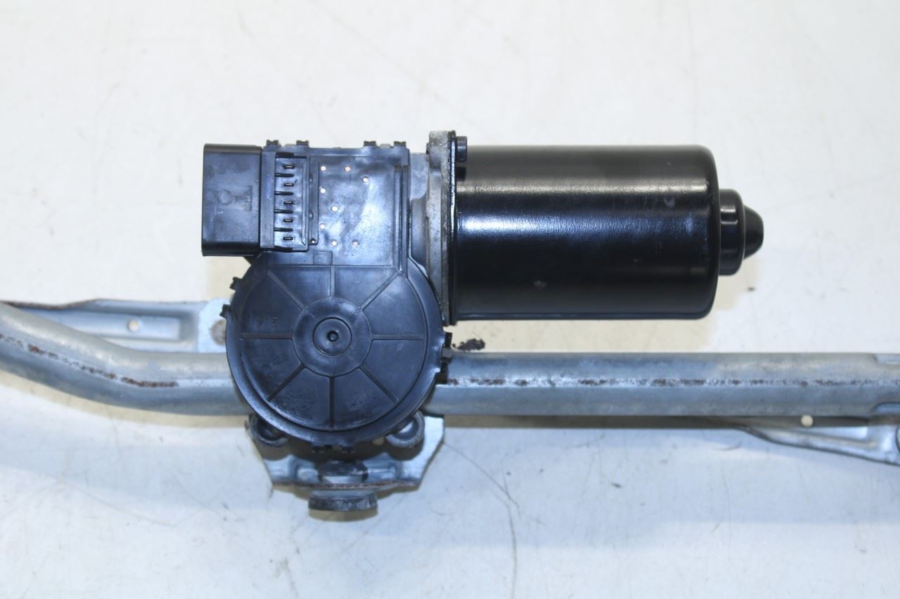 2011-17 Hyundai Veloster Base FR Windshield Wiper Transmission Linkage w/ Motor - Alshned Auto Parts