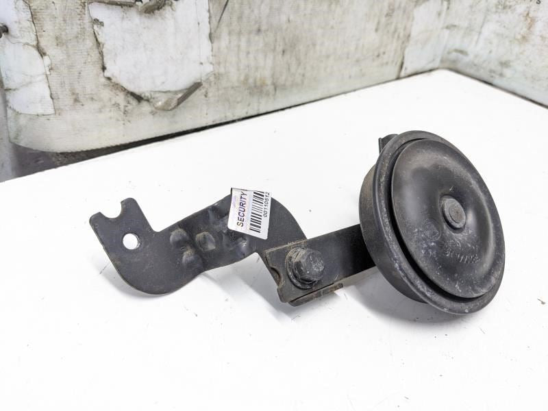 2013 Kia Soul Low Pitch Horn w/ Bracket  96610-2K700 OEM - Alshned Auto Parts