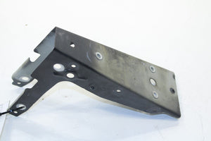 14-16 Porsche Panamera 4 3.6L AWD Front Right Fender Lower Mount Support Bracket