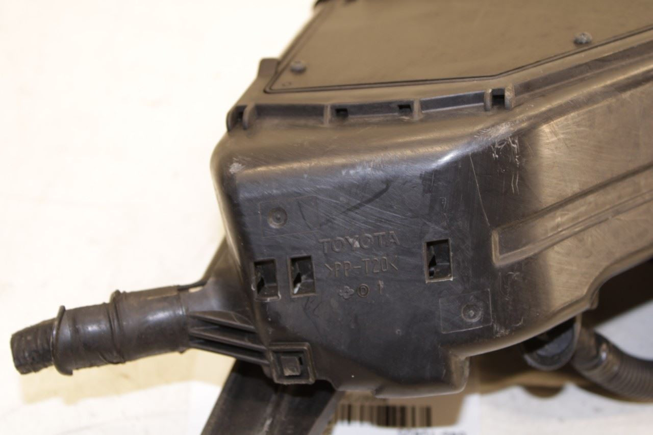 07-11 Toyota Camry LE 2.5L Engine Bay Fuse Relay Junction Block 82720-06091 OEM - Alshned Auto Parts