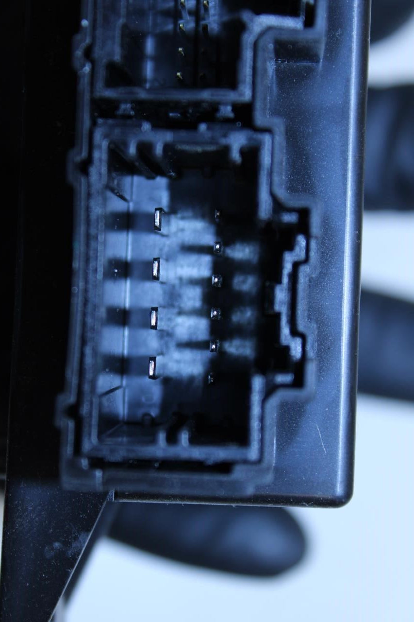 19-2023 Hyundai Santa Fe Limited Front RH Seat Heater Control Module 881P6-S2100 - Alshned Auto Parts