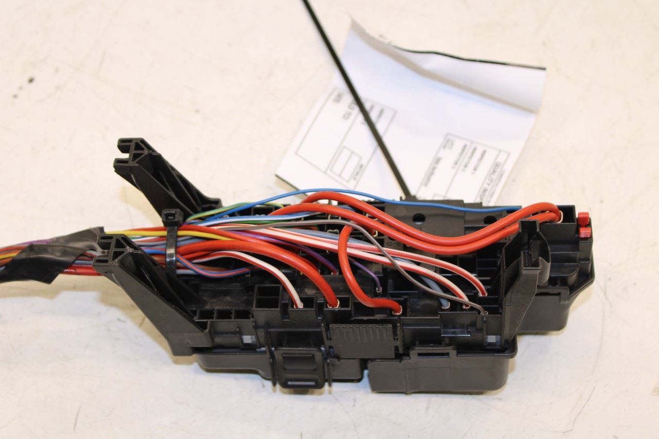 2015 Volvo S60 T5 Premier 2.0L Cabin Instrument Panel Fuse Relay Junction Block - Alshned Auto Parts