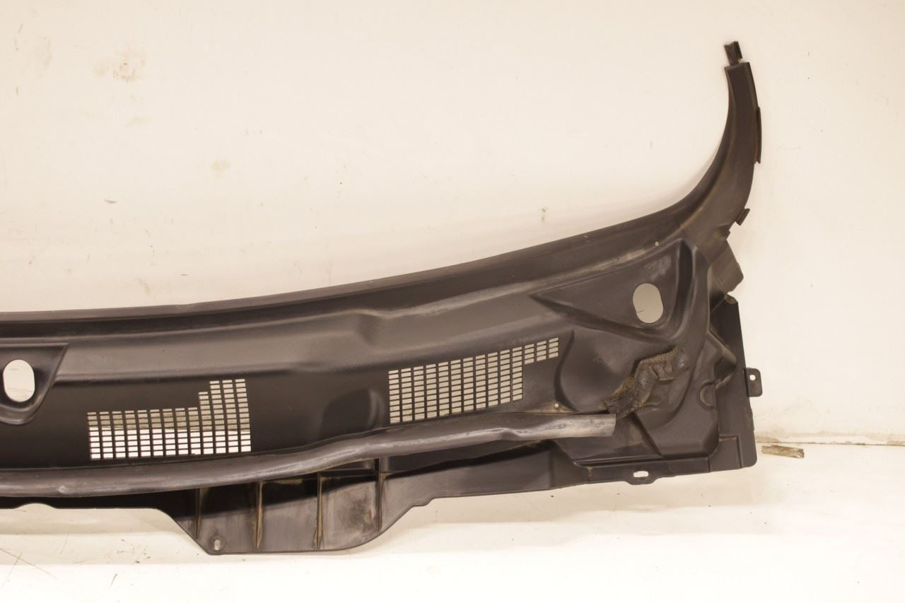 2011-18 RAM 2500 Tradesman FR Windshield Cowl Vent Grille Cover Panel 55112305AD - Alshned Auto Parts
