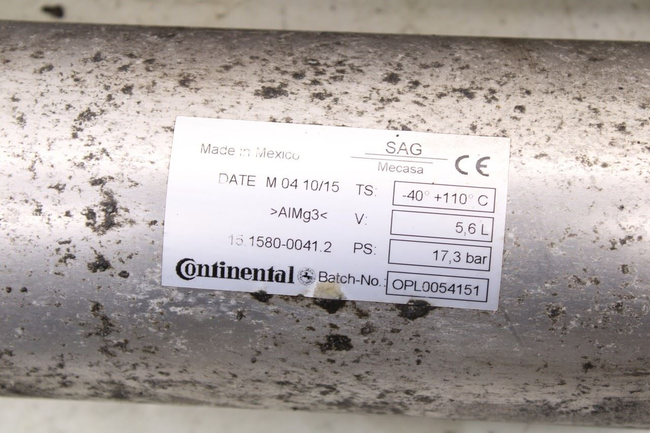 13-18 RAM 1500 Laramie 5.7L 4x4 Front Air Ride Suspension Reservoir 04877129AC - Alshned Auto Parts