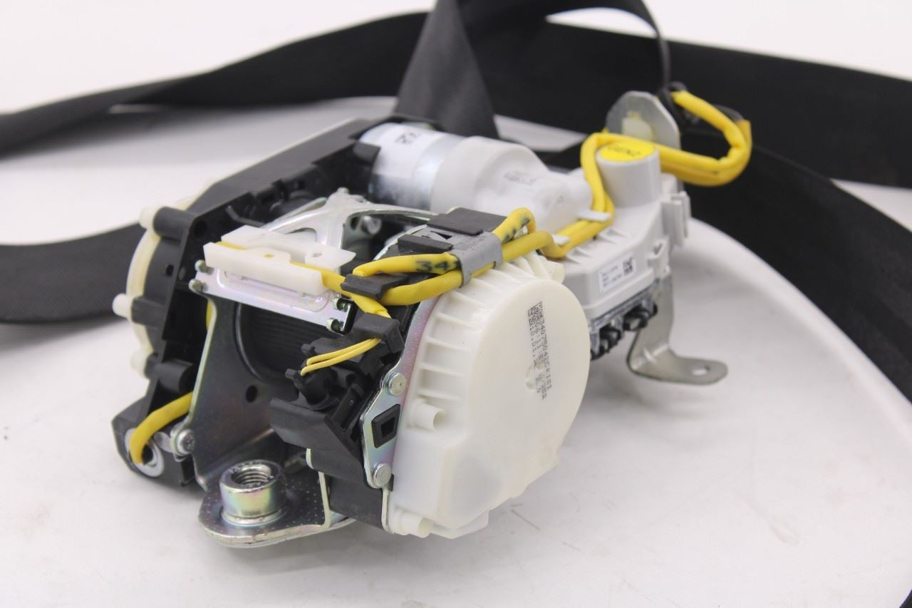 12-18 Audi A7 Premium 3.0L Front Passenger Right Side Seat Belt Retractor *ReaD* - Alshned Auto Parts