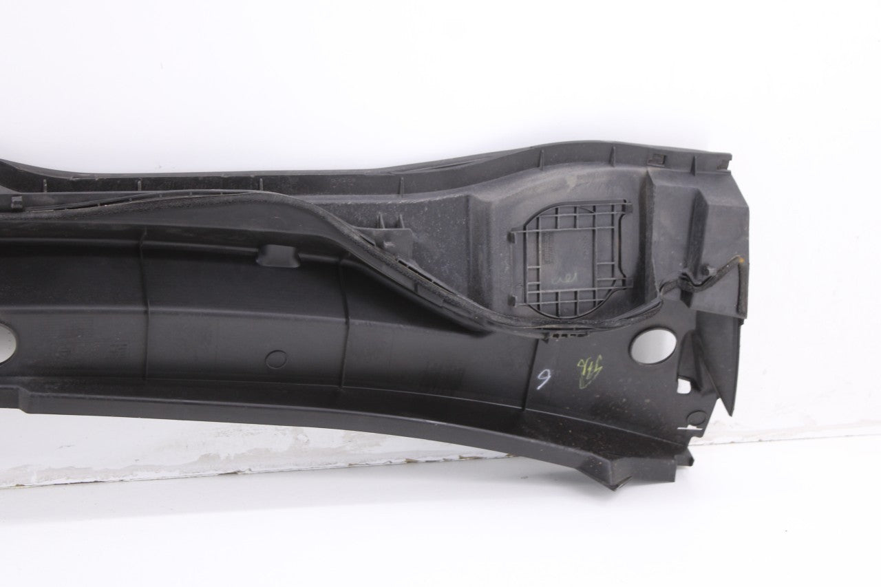 2011-20 Toyota Sienna LE 3.5L FWD Front Windshield Cowl Vent Grille Cover Panel - Alshned Auto Parts