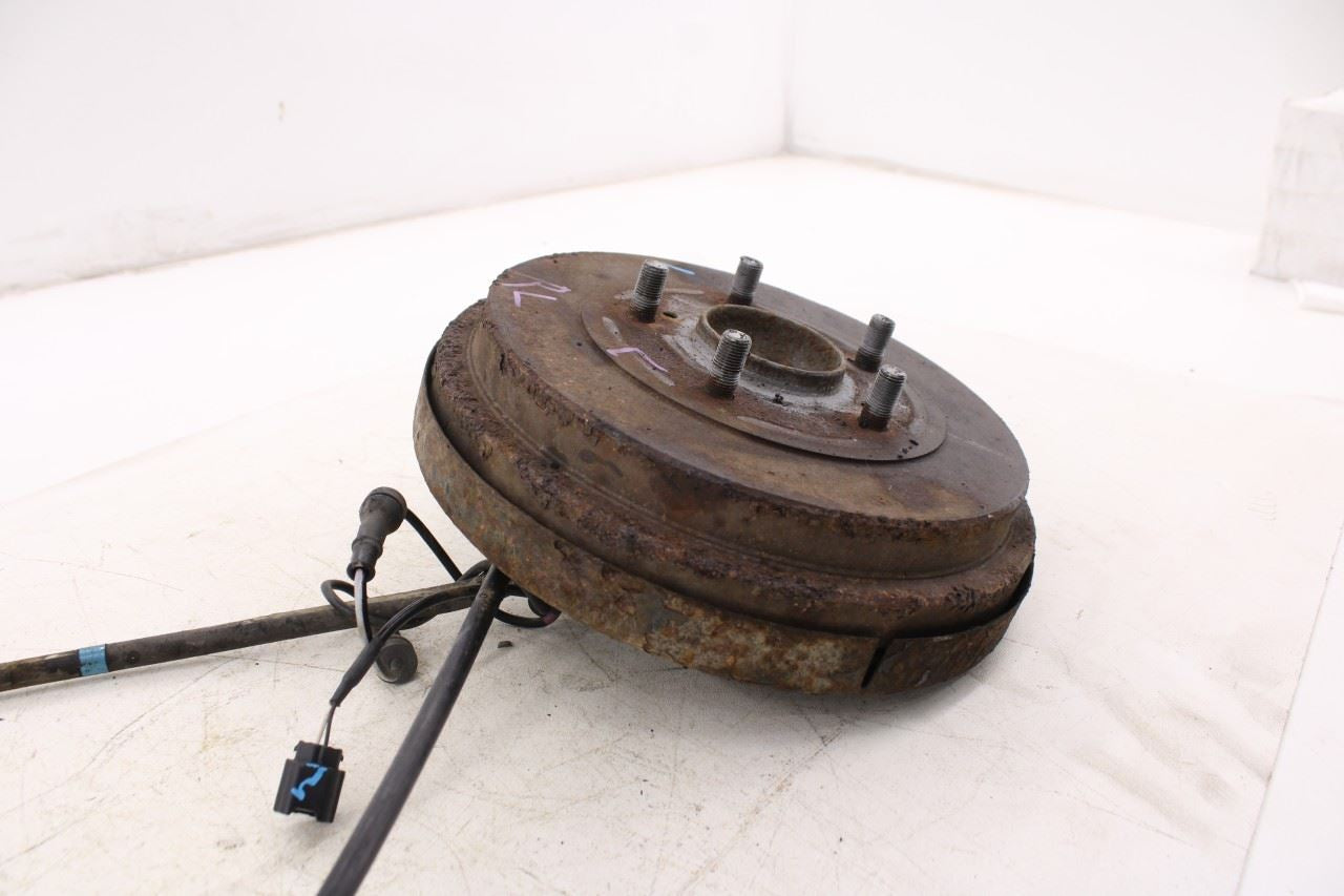 2013-2019 Nissan Sentra SV Rear Left Side Wheel Hub and Brake Drum 43206-3SG0C3