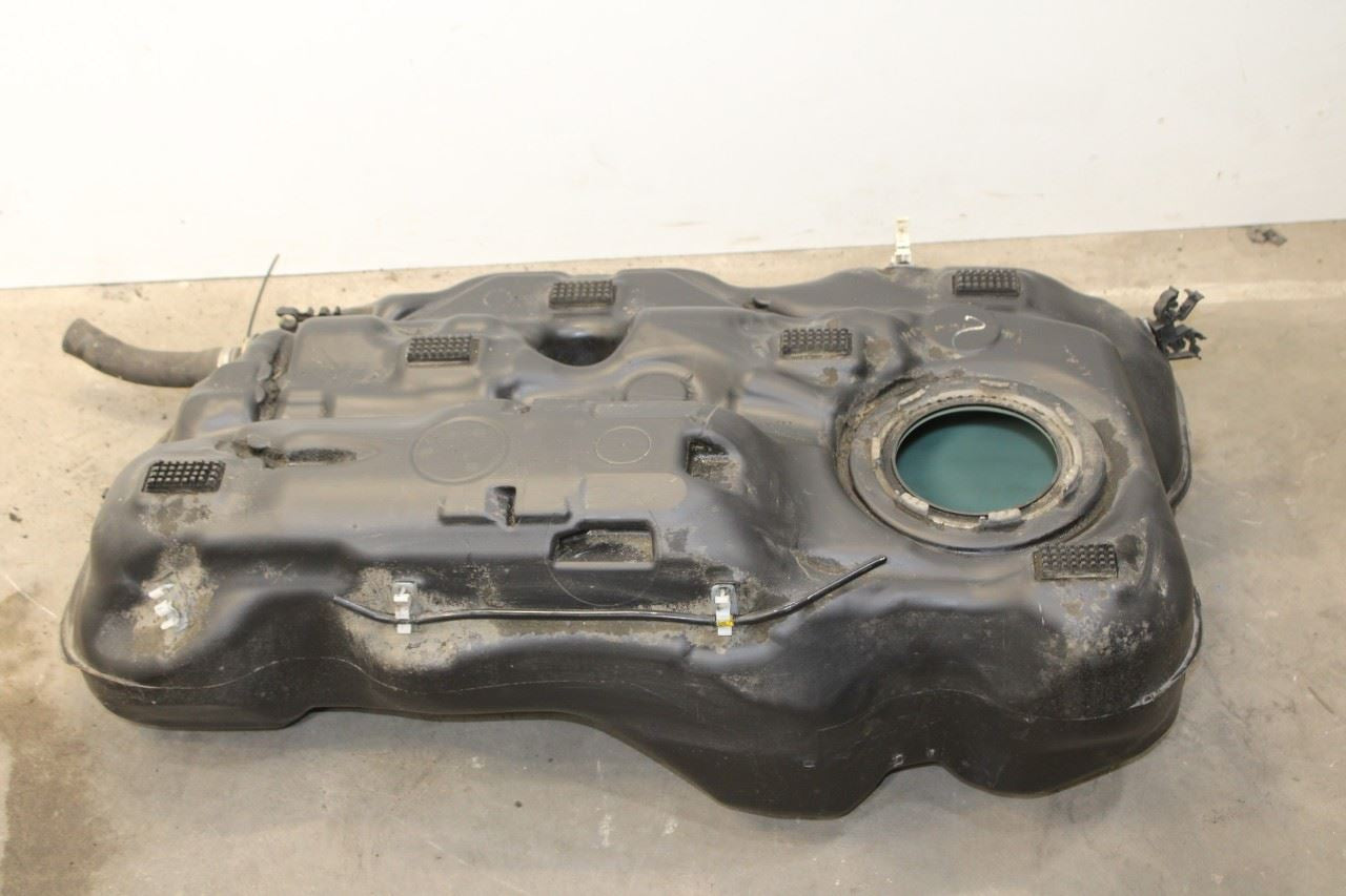 2019-2023 Jeep Renegade 2.4L Fuel Gas Tank 12.7 US Gallons 68568868AA OEM - Alshned Auto Parts