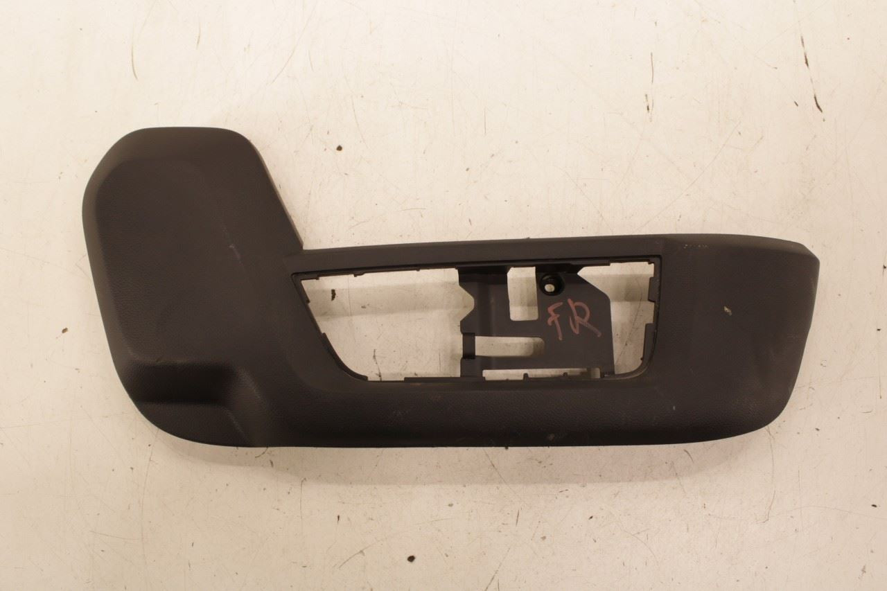 13-18 RAM 2500 Tradesman Front Right Seat Outboard Shield Panel 5MZ88DX9AA *ReaD - Alshned Auto Parts