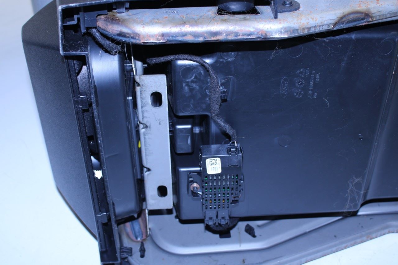 2015-2020 Ford F150 XL Super Cab 2.7L 4WD Front Center Seat Split Bench Complete - Alshned Auto Parts