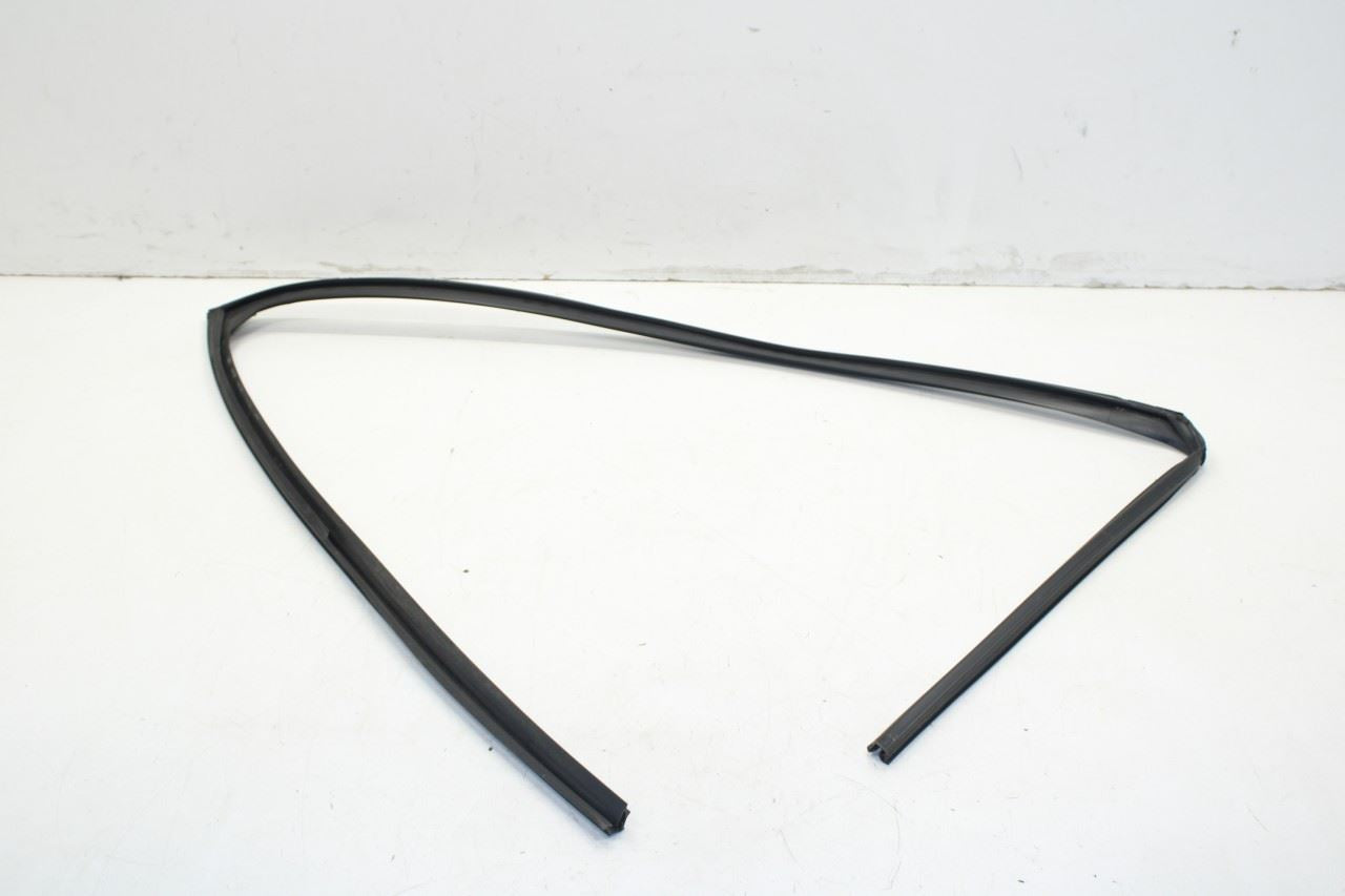 2013-2020 Lexus GS350 Front Right Door Window Run Channel w/ Belt Outer Molding - Alshned Auto Parts