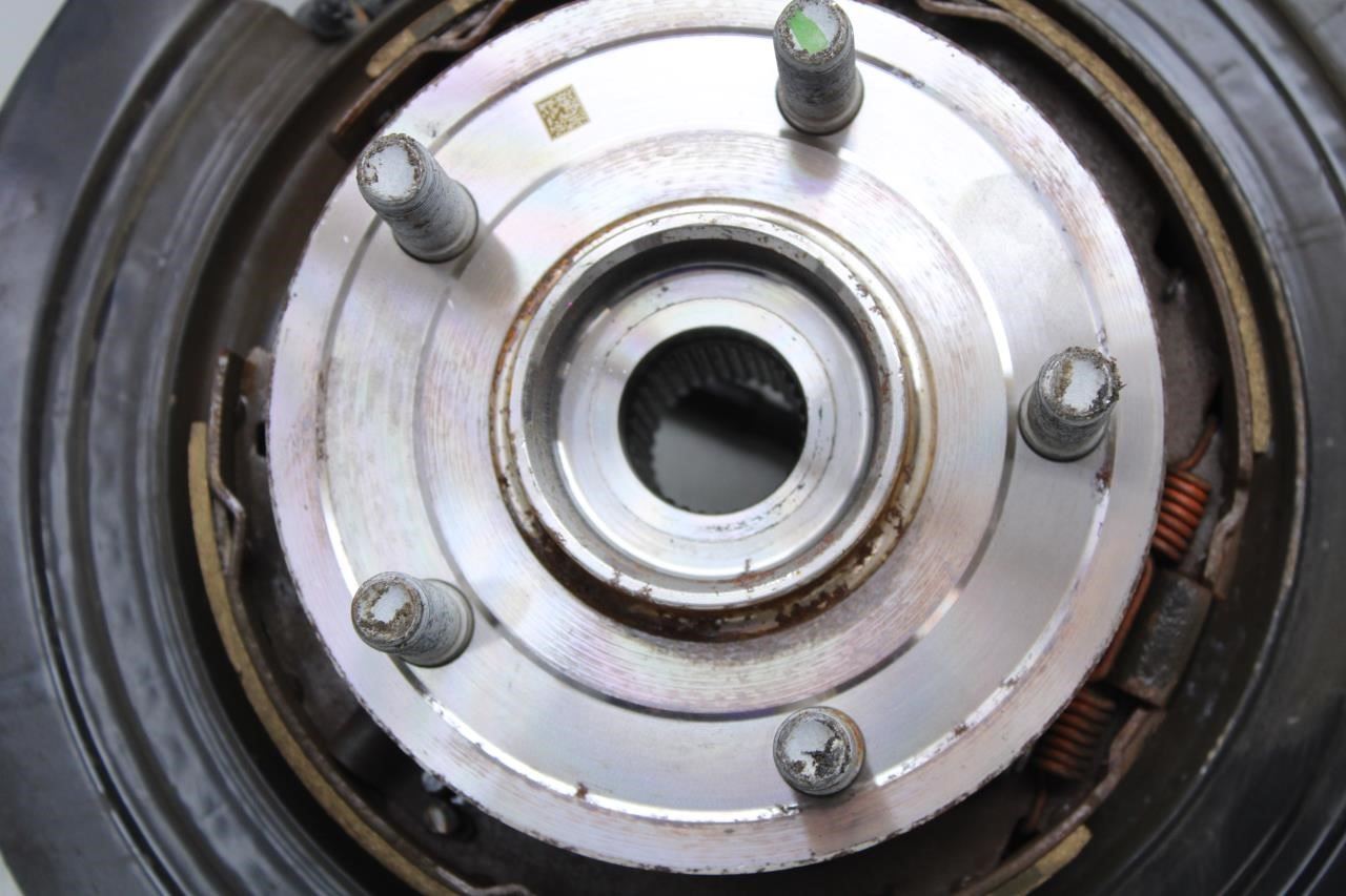 2016-2021 Jeep Grand Cherokee Rear Right Side Spindle Knuckle Hub 68253396AB OEM - Alshned Auto Parts