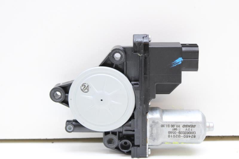 2014-2019 Kia Soul Front Right Passenger Power Window Motor 82460-B2010 OEM - Alshned Auto Parts