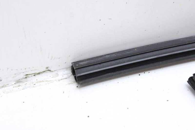 2014-20 Infiniti QX60 Front Right Door Window Glass Run Channel 80330-3JA0C OEM - Alshned Auto Parts