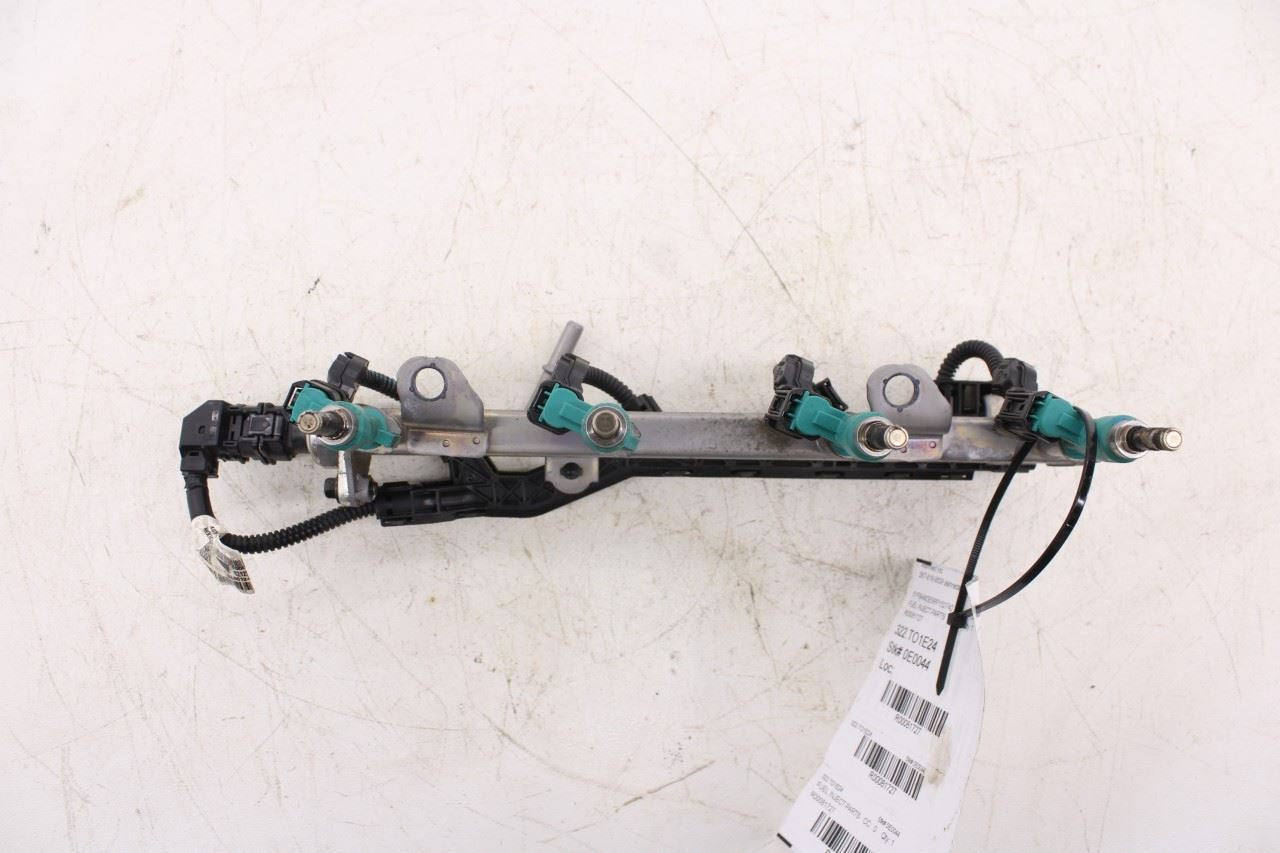 2020-2024 Toyota Corolla LE 2.0L Upper Fuel Rail with Injectors 23814-F2020 OEM8