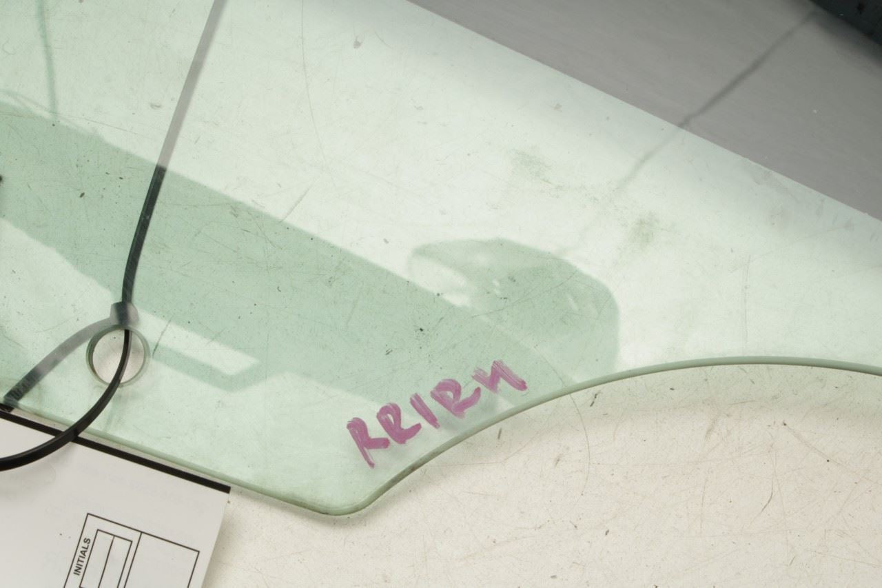 2010-2015 BMW 750LI xDrive Rear Right Door Window Glass 51-35-7-182-100 OEM - Alshned Auto Parts
