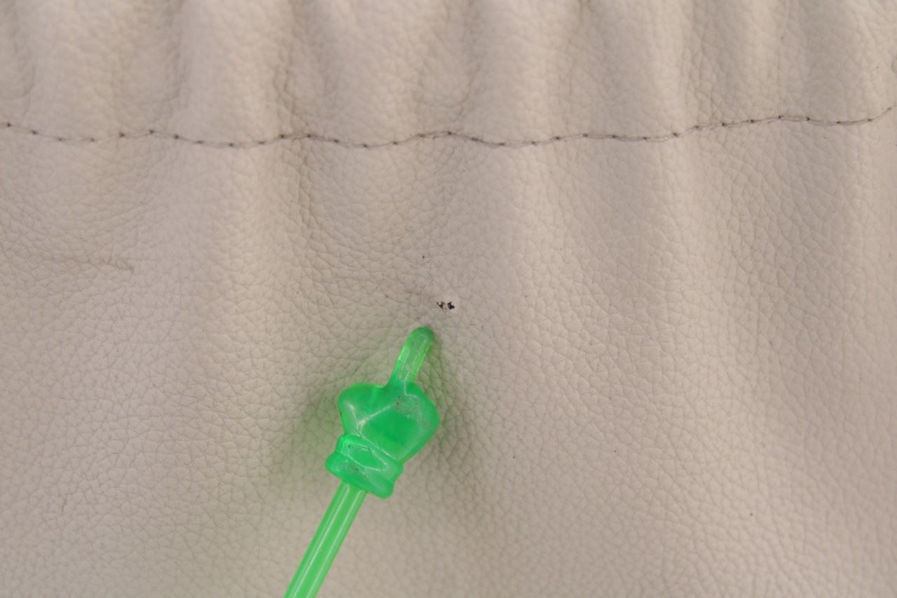 06-09 Mercedes-Benz CLK 350 Front Right Seat Backrest Upper Cushion w/ Headrest - Alshned Auto Parts