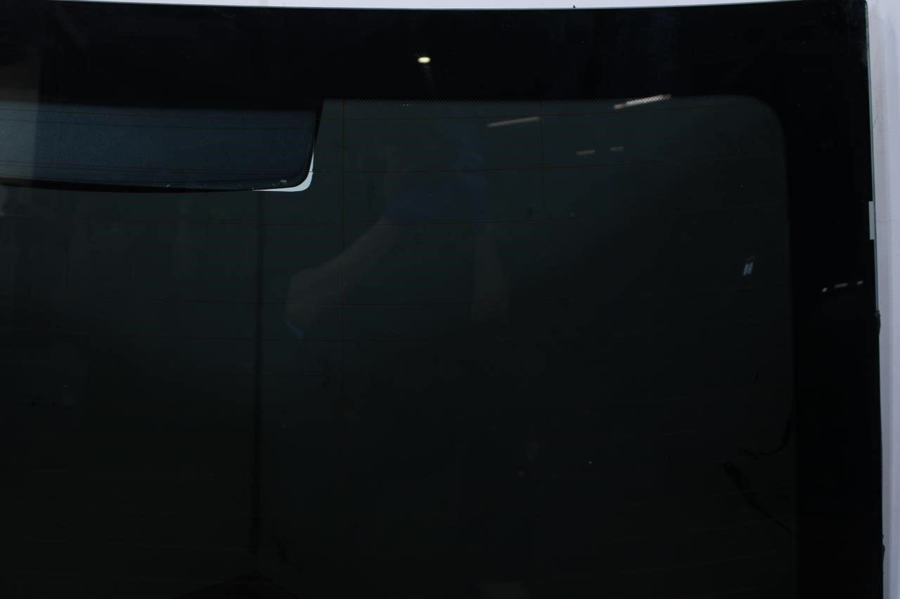 2010-2015 BMW 750i xDrive Rear Back Window Glass 51317275552 OEM - Alshned Auto Parts