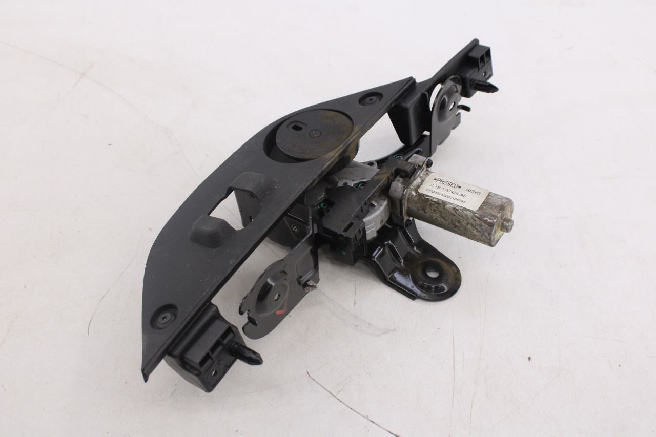 2018-2024 Ford Expedition Max XLT Rear Liftgate Glass Window Wiper Motor and Arm16