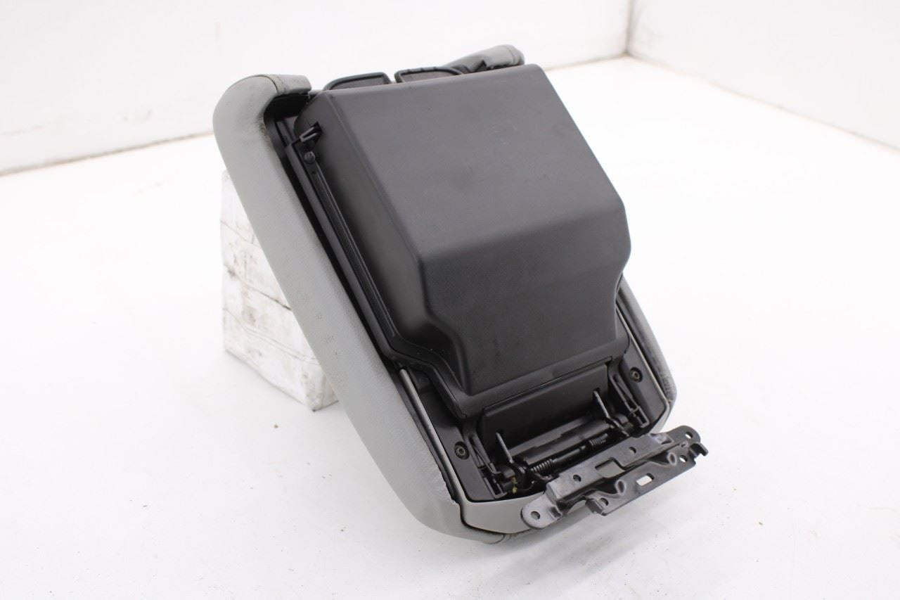 2017-2020 Acura MDX w/Tech Pkg Center Console Armrest Cover Lid 83405-TZ5-A12ZB8