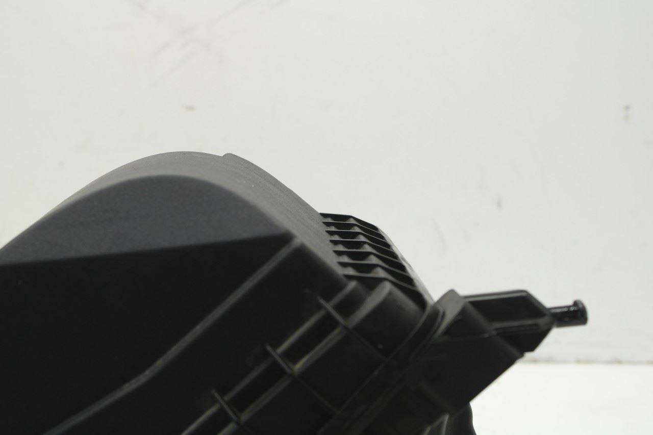 2019-2020 Kia Sorento LX 3.3L FWD Air Intake Cleaner Assembly 28110C5250 OEM - Alshned Auto Parts