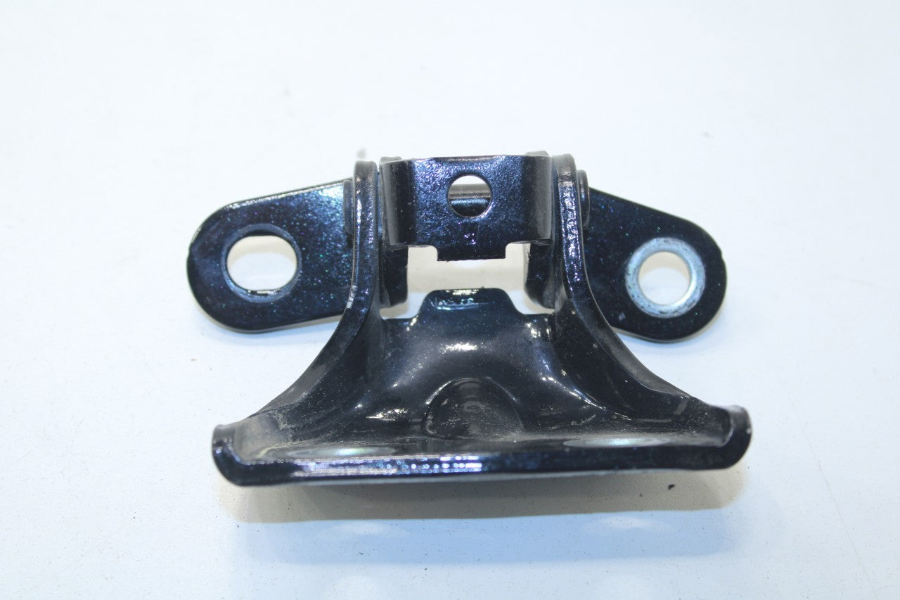 05-23 Hyundai Sonata SE 2.5L Rear Right Side Door Hinge Upper and Lower Set of 2 - Alshned Auto Parts