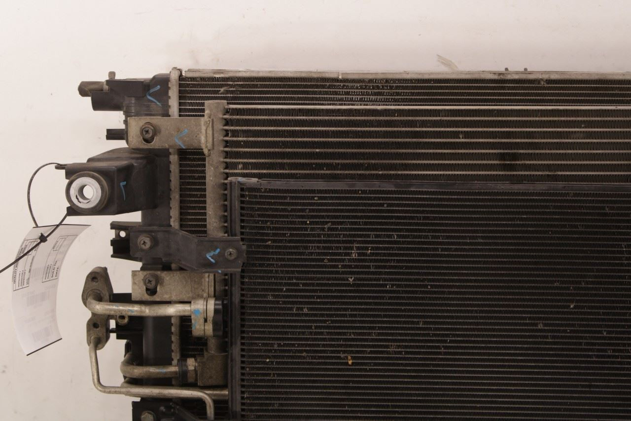 14-18 RAM 2500 Tradesman 6.4L Engine Radiator w/ Cooling Fan Assy 68232742AB OEM - Alshned Auto Parts