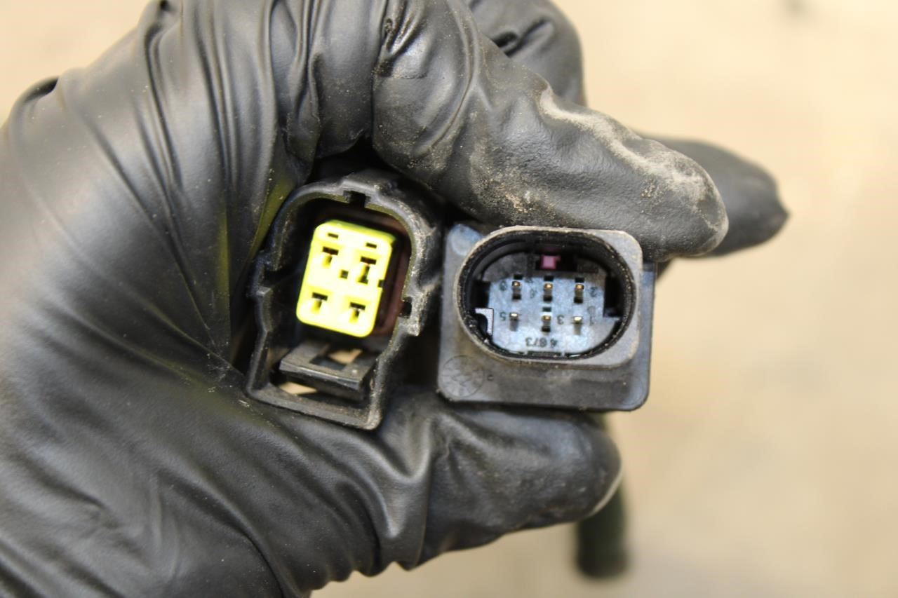 07-11 Mercedes-Benz S550 5.5L 4-Matic Left and Right Exhaust Pipe 221-490-41-20 - Alshned Auto Parts