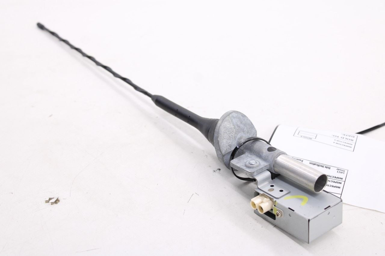2015-2023 Ford Mustang Conv V6 Rear Right Quarter Radio Antenna FR3T-19G461-AC6