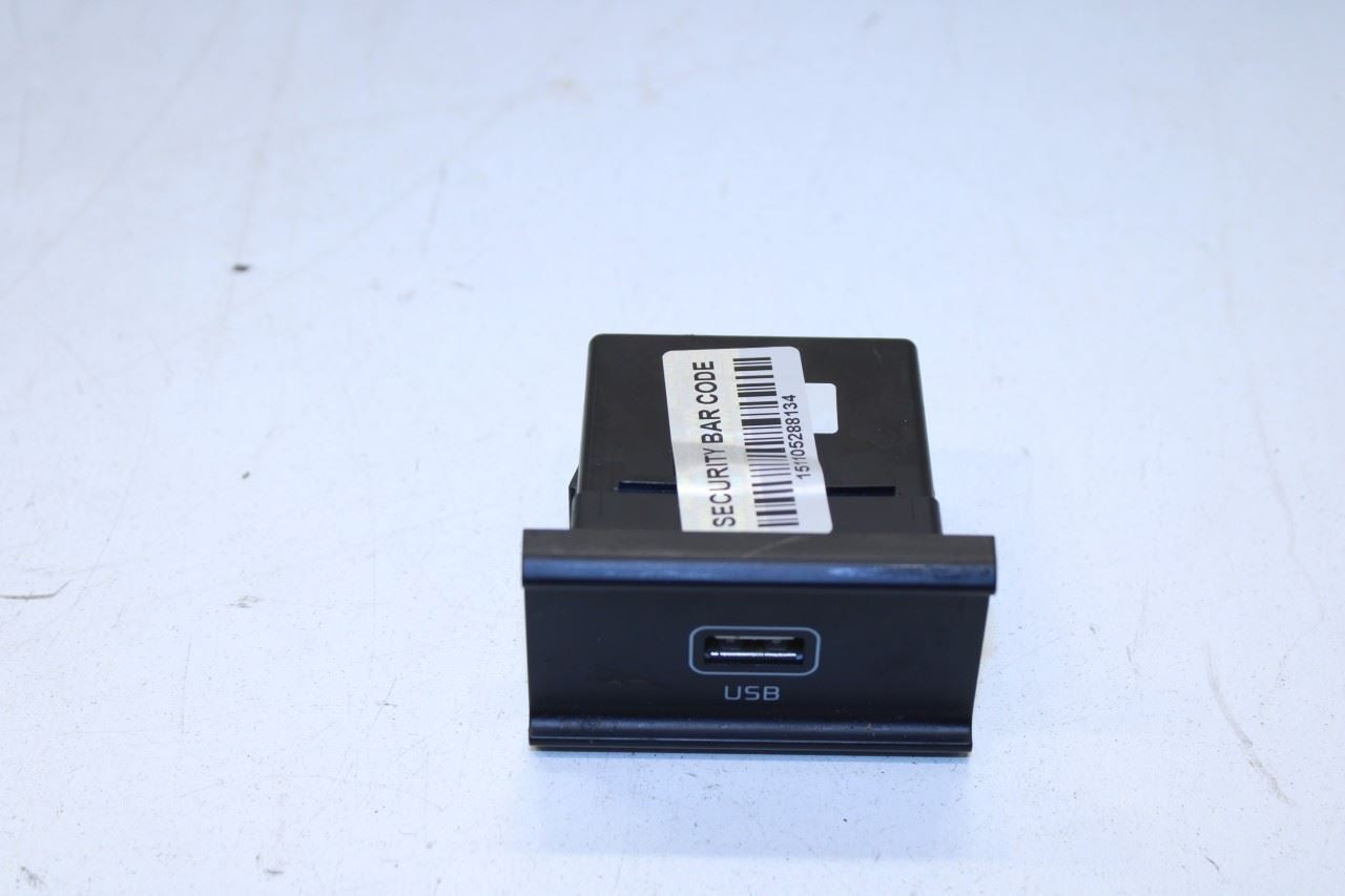 20-22 Kia Soul LX 2.0L FWD Front Center Console USB Charger Port 96120-K0110 OEM - Alshned Auto Parts
