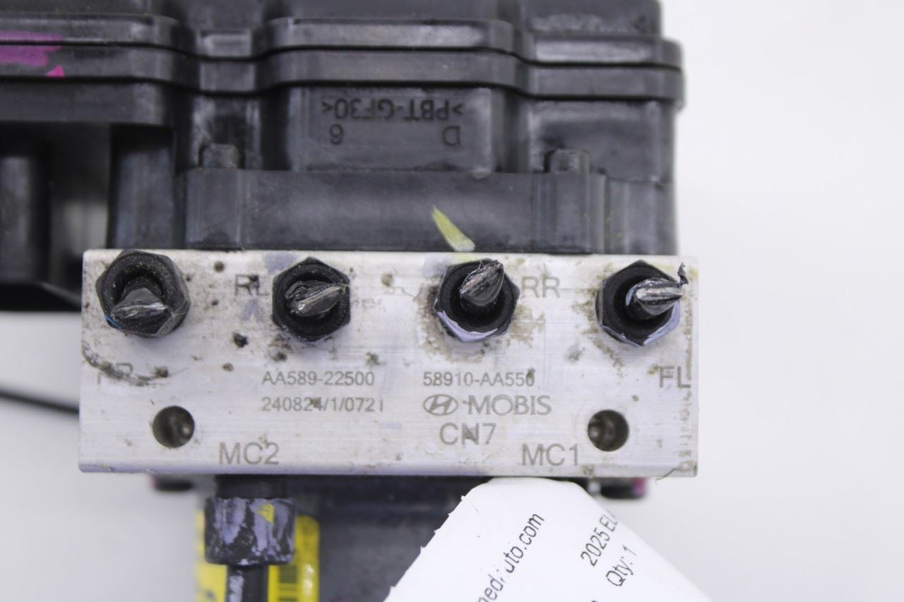 24-26 Hyundai Elantra SE 2L ABS Anti Lock Brake Pump Control Module 58910-AA5507
