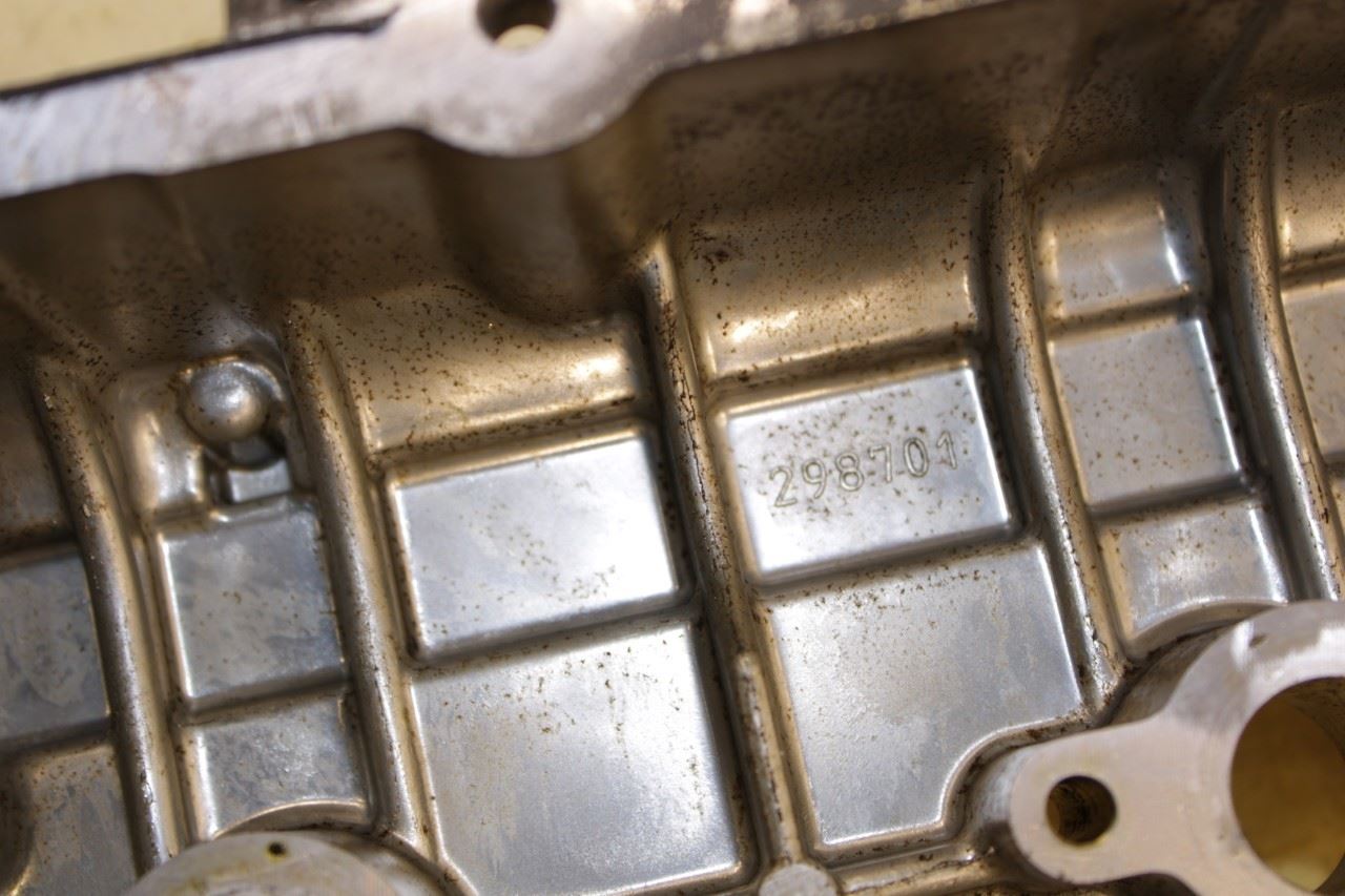 2014-21 Maserati Ghibli S Q4 3.0L Right Engine Cylinder Head Valve Cover 298701 - Alshned Auto Parts