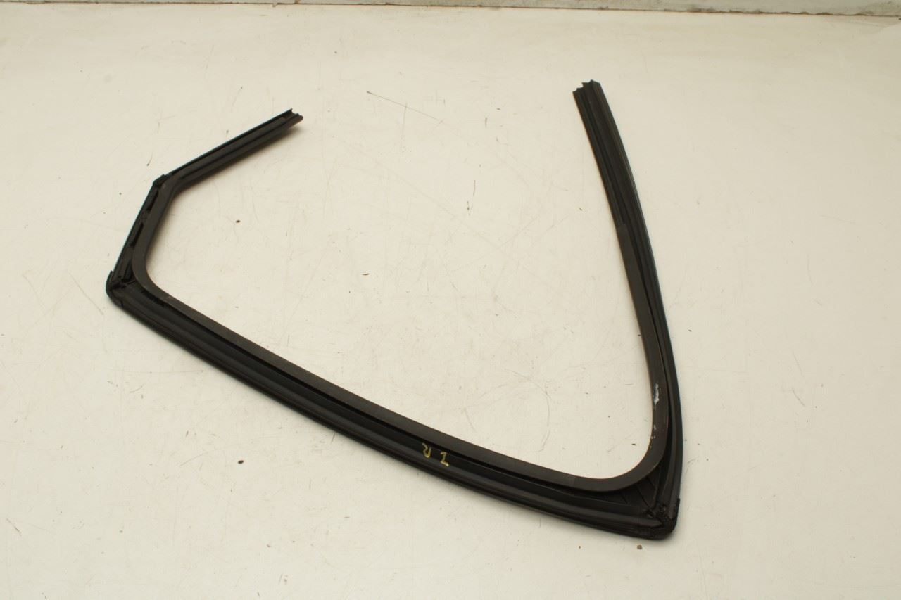 2023-25 Kia Sportage Hybrid EX Rear Right Door Run Channel w/ Belt Weatherstrip - Alshned Auto Parts