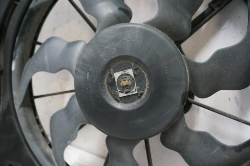 2014-2019 Kia Soul Radiator Cooling Fan Motor Assembly 25380-B2000 OEM - Alshned Auto Parts