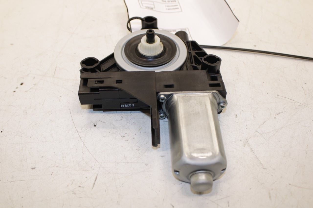 2015-2018 Volvo S60 T5 Premier Front Left Door Power Window Motor 31253061 OEM - Alshned Auto Parts