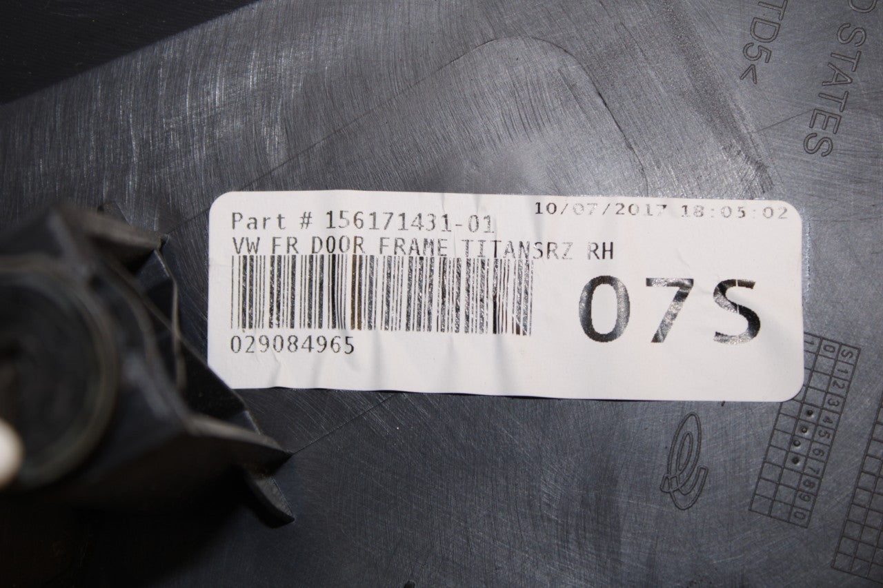 2018-19 Volkswagen Atlas S Front Right Door Trim Panel 3CN867012EHSG OEM *ReaD* - Alshned Auto Parts