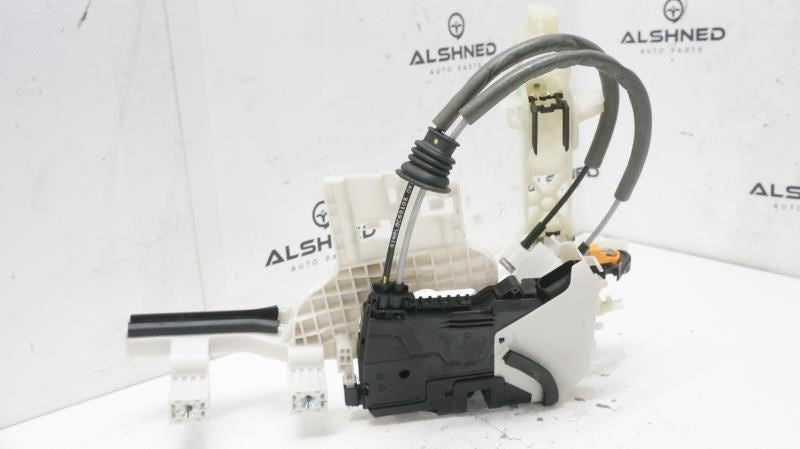 2019-23 Hyundai Santa Fe SEL 2.5L AWD Front Right Side Door Lock Latch Actuator4