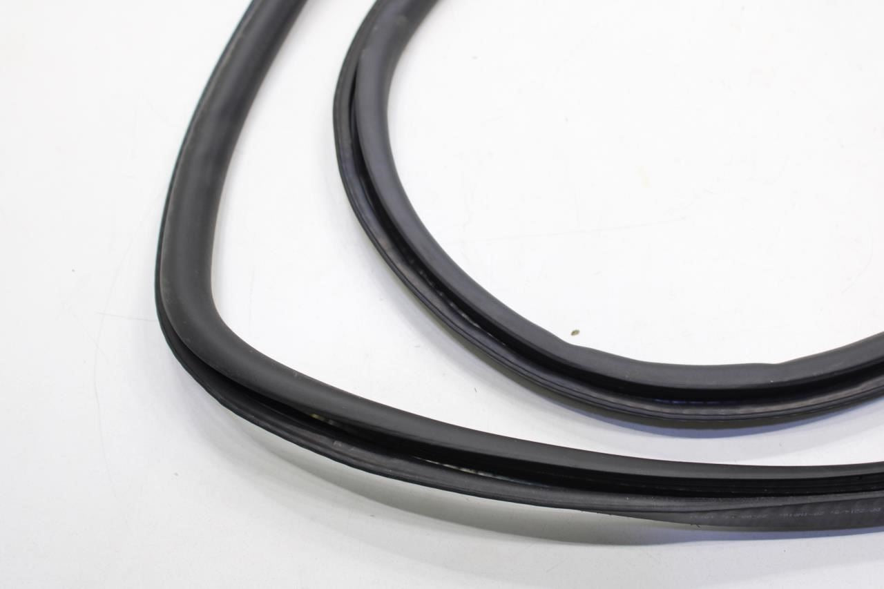 2010-15 BMW 750i xDrive Rear Left or Right Door Weatherstrip On Body 51727231341 - Alshned Auto Parts