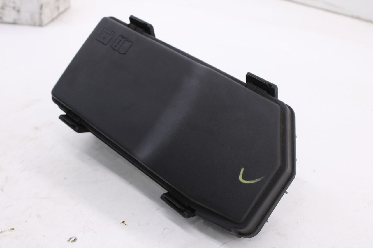 2010-2012 Land Rover Range Rover HSE 5.0L 4WD Engine Fuse Relay Junction Block - Alshned Auto Parts