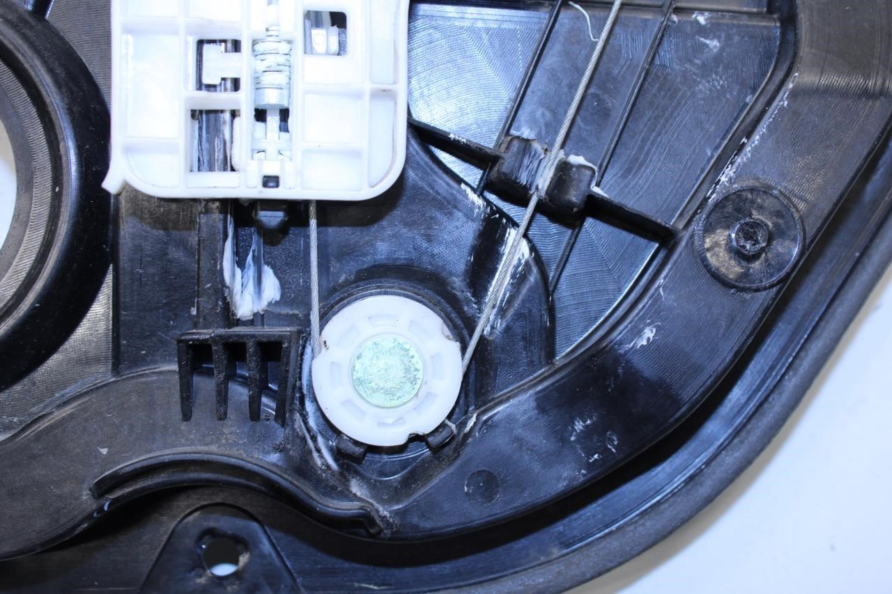 2015-21 Hyundai Tucson Value RR LH Door Window Regulator w/ Carrier 83471-D3001 - Alshned Auto Parts