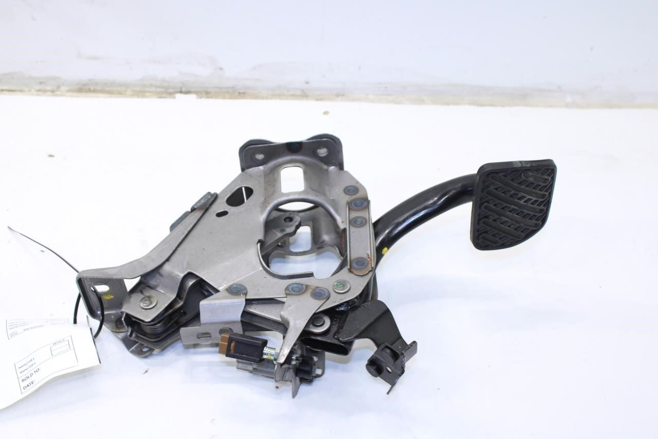 2014-19 Infiniti Q50 Luxe RWD 3.0L Brake Foot Stop Pedal w/ Bracket 46501-4GF0B - Alshned Auto Parts