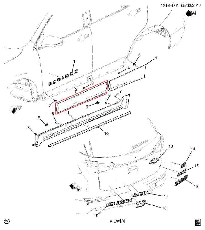 2018-2024 Chevrolet Equinox LT Front Left Door Lower Garnish Molding 848532751