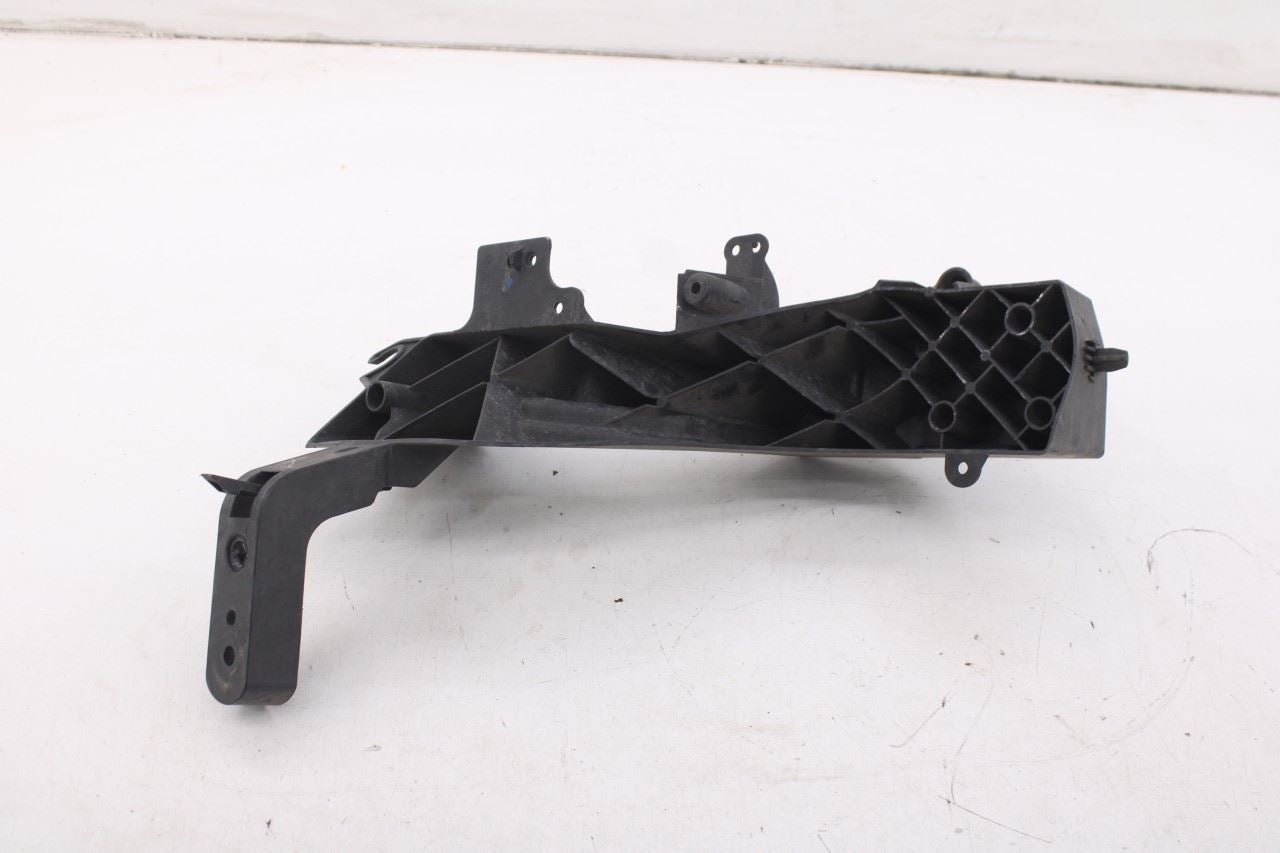 14-21 Jeep Grand Cherokee Laredo X Front RH Headlight Lamp Mount Support Bracket9