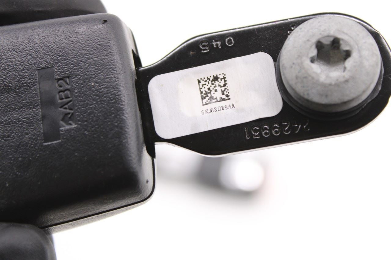 11-18 Jeep Grand Cherokee 4WD Rear RH LH and Center 2nd Row Seat Belt Buckle Set - Alshned Auto Parts