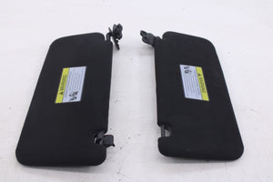 2020-26 Hyundai Palisade Limited Front RH and LH Sun Visor w/ Illuminated Mirror