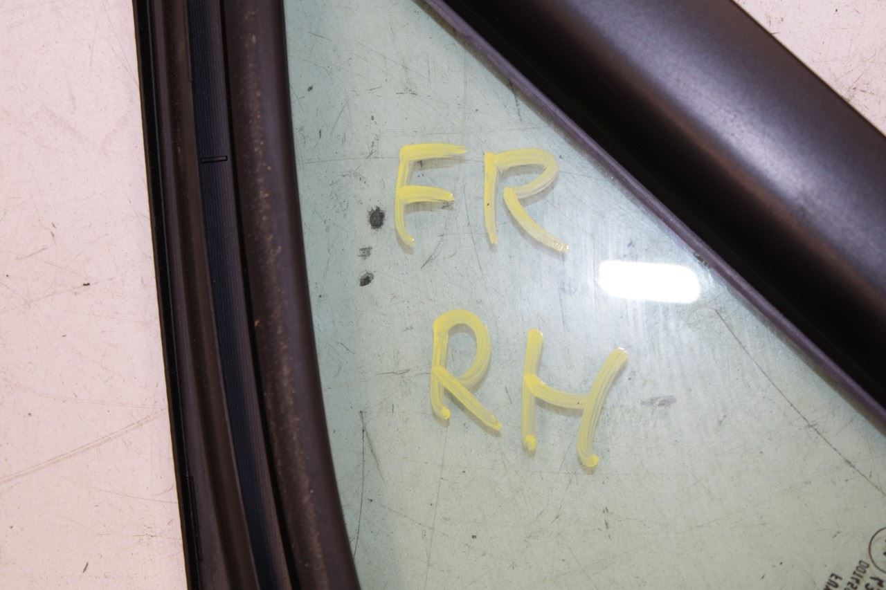 2011-18 Porsche Cayenne Platinum Front Right Side Door Quarter Vent Window Glass - Alshned Auto Parts